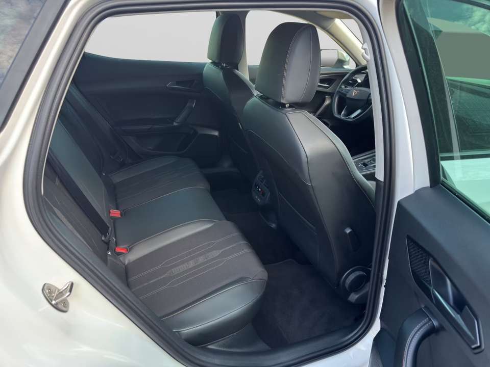 Car picture 11