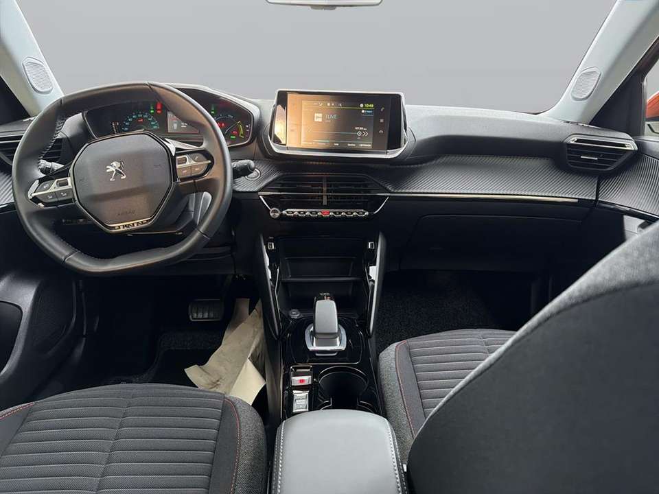 Peugeot e-2008 - Imagem 11