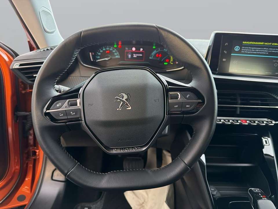 Peugeot e-2008 - Imagem 14