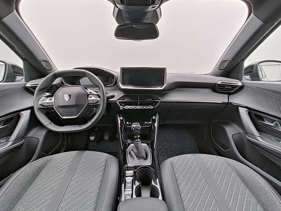 Peugeot 2008 - Imagem 11