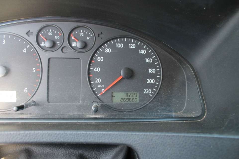 Volkswagen T5 Transporter - Imagem 15