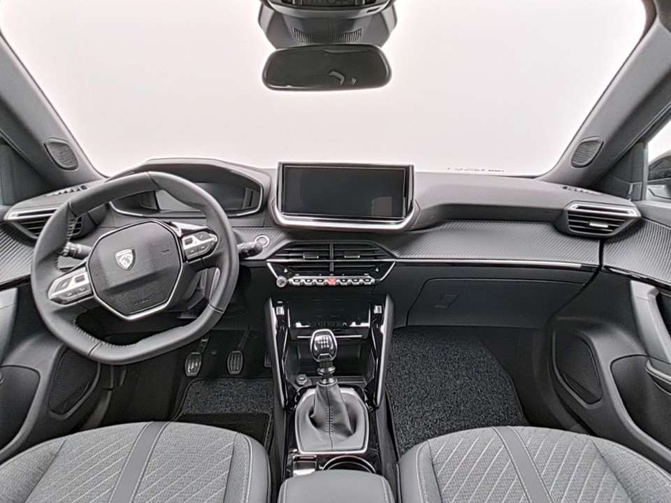 Peugeot 2008 - Imagem 11