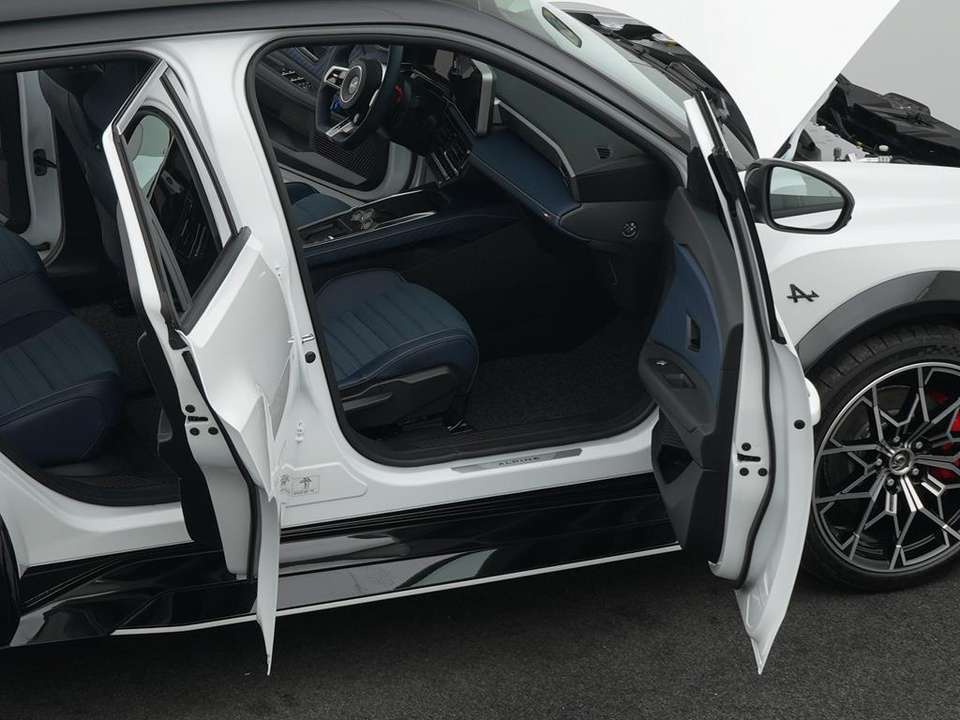 Alpine A290 - Imagem 12