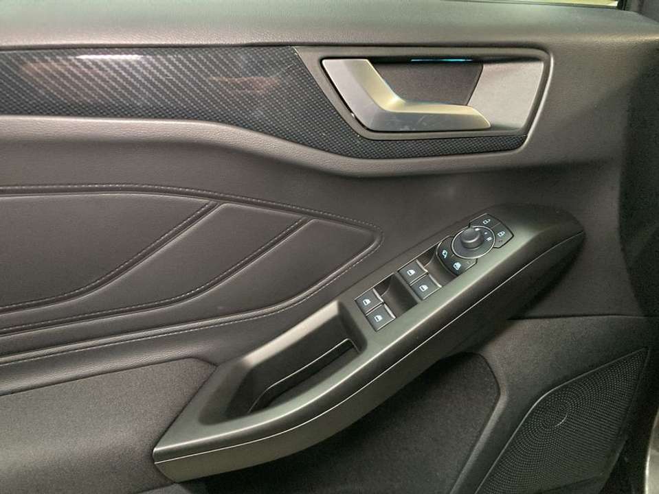 Ford Focus - Imagem 12