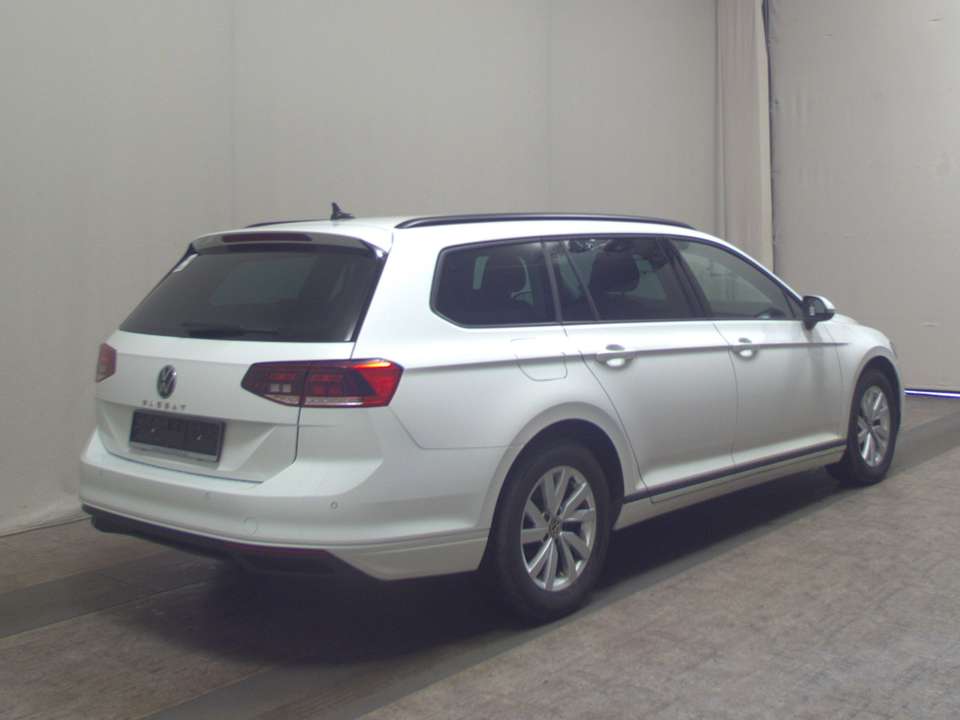 Volkswagen Passat Variant - Imagem 4