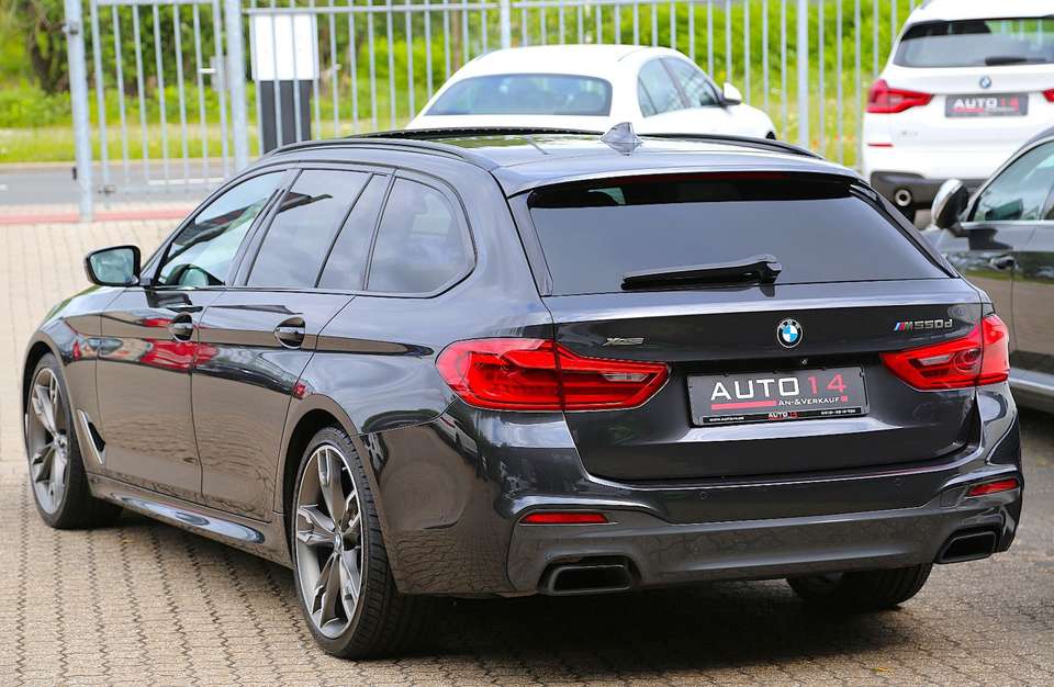 BMW 550 - Imagem 12