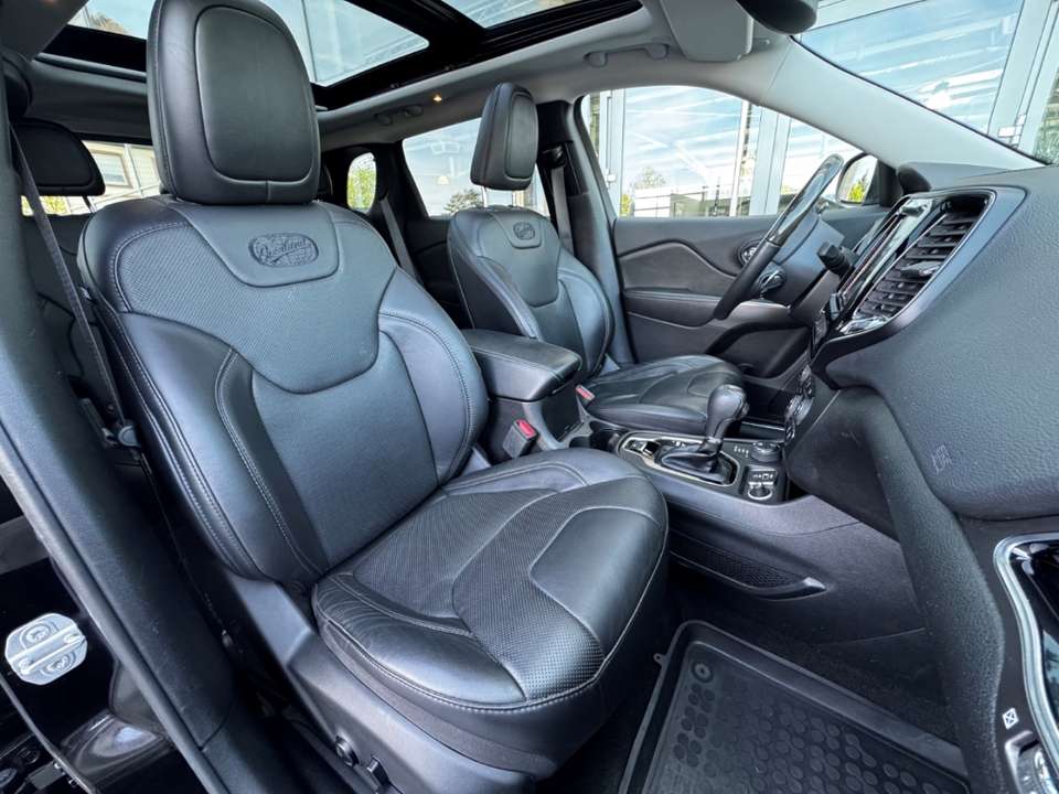 Jeep Cherokee - Imagem 15