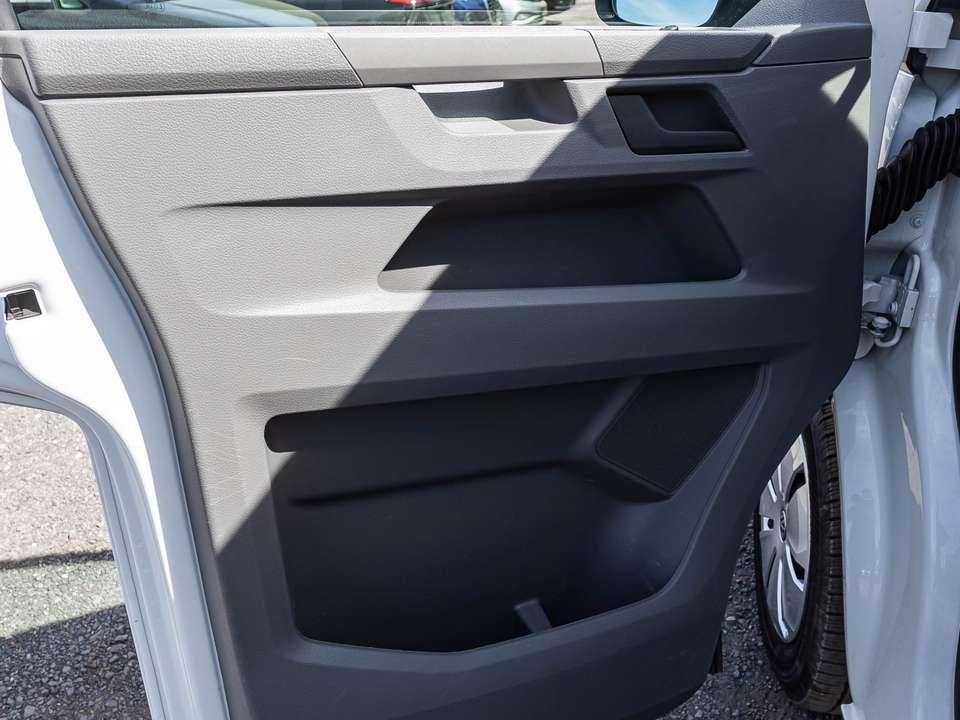 Volkswagen T6.1 Transporter - Imagem 7