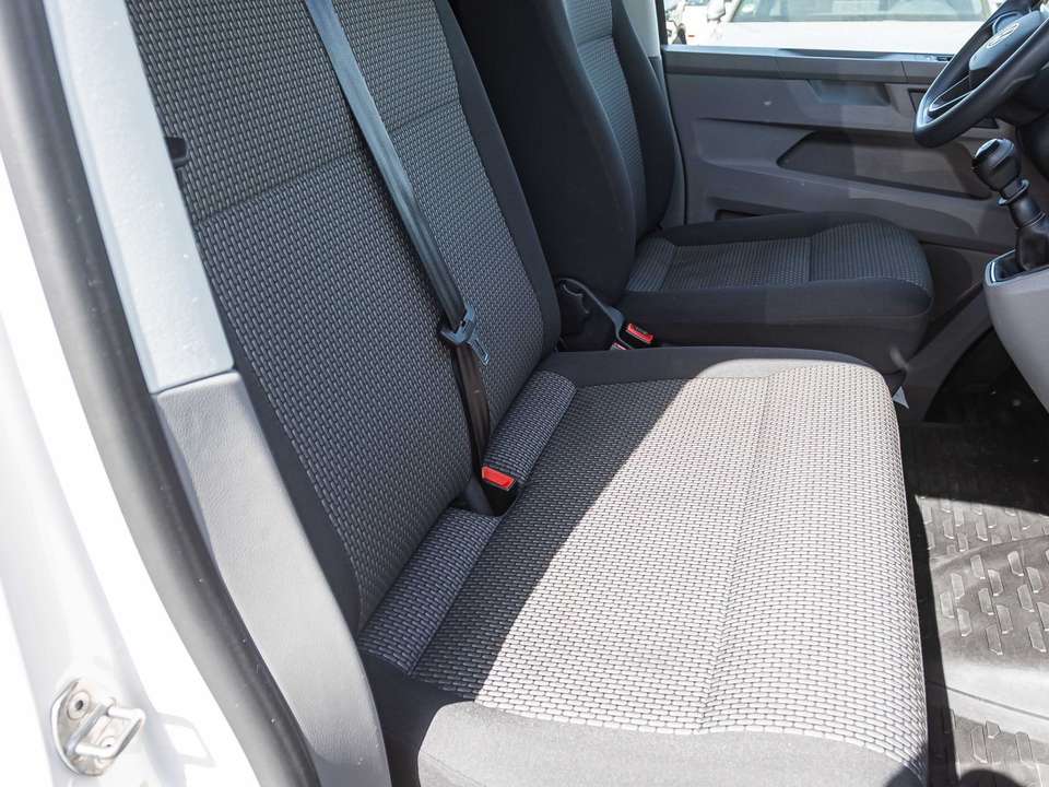Volkswagen T6.1 Transporter - Imagem 15
