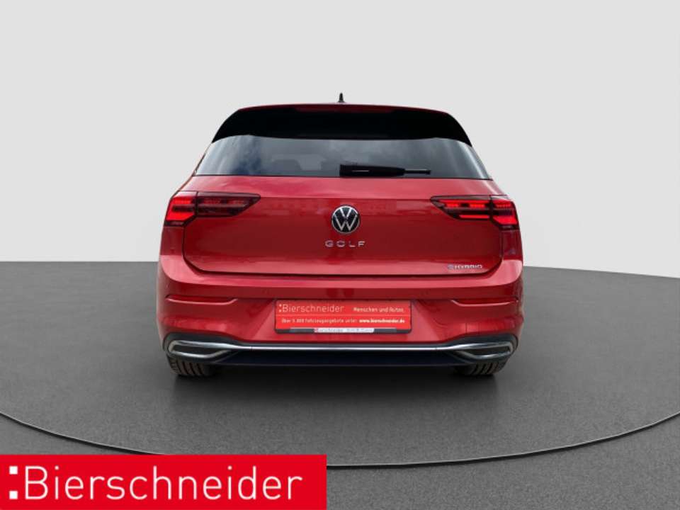 Volkswagen Golf - Imagem 6