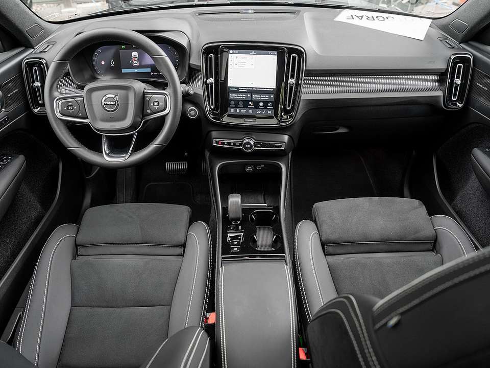 Volvo XC40 - Imagem 8
