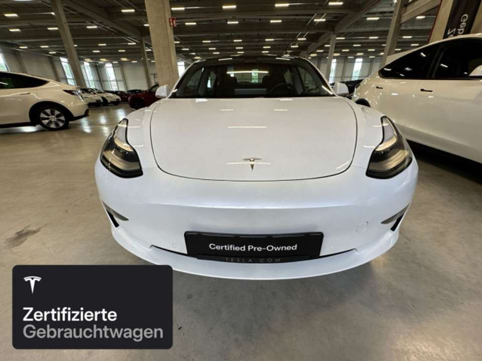 Tesla Model 3 - Imagem 3