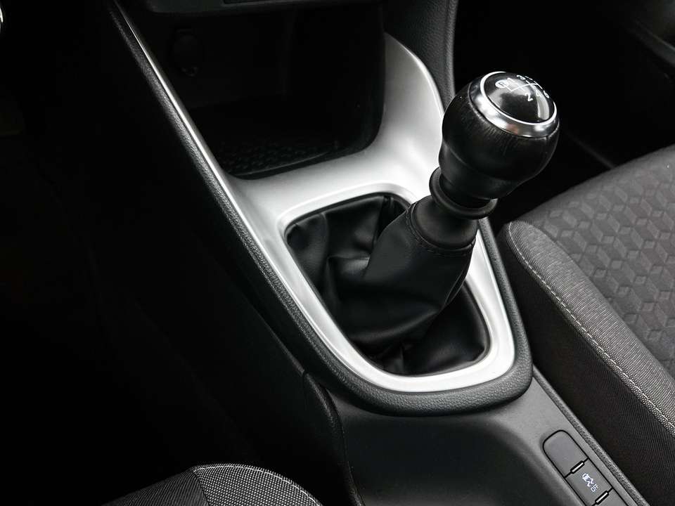 Toyota Yaris - Imagem 11