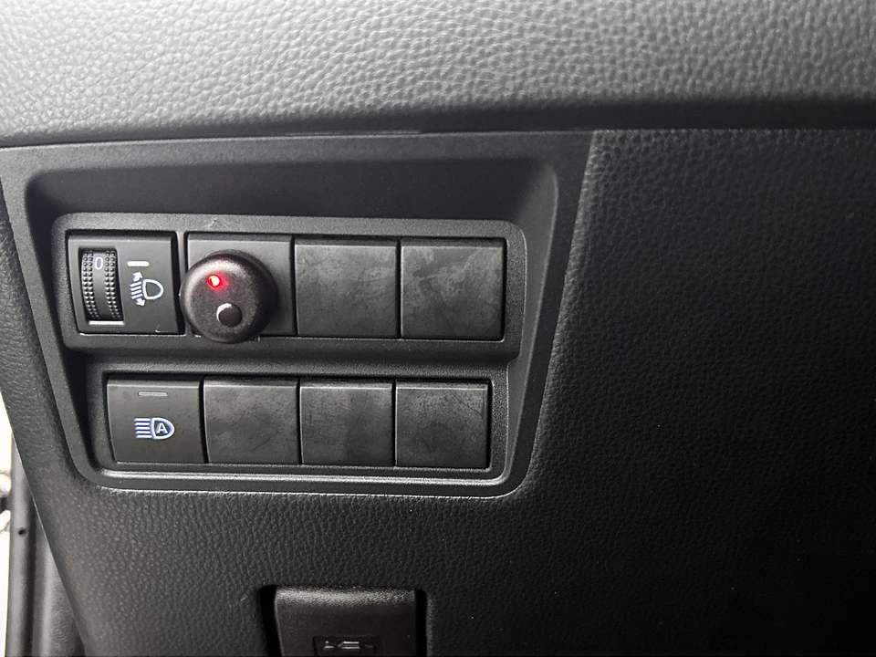 Toyota Yaris - Imagem 14