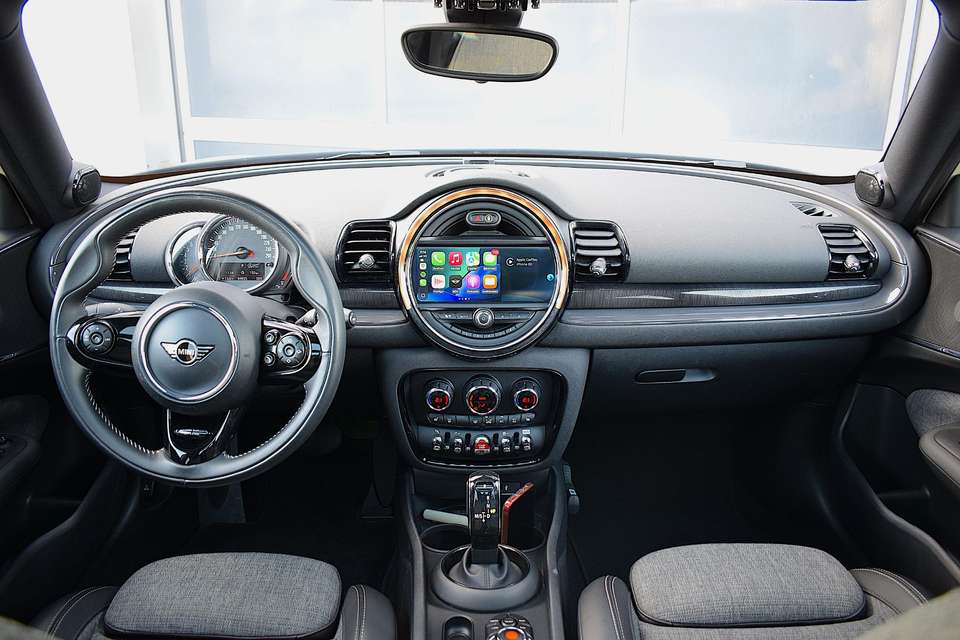 MINI Cooper Clubman - Imagem 12