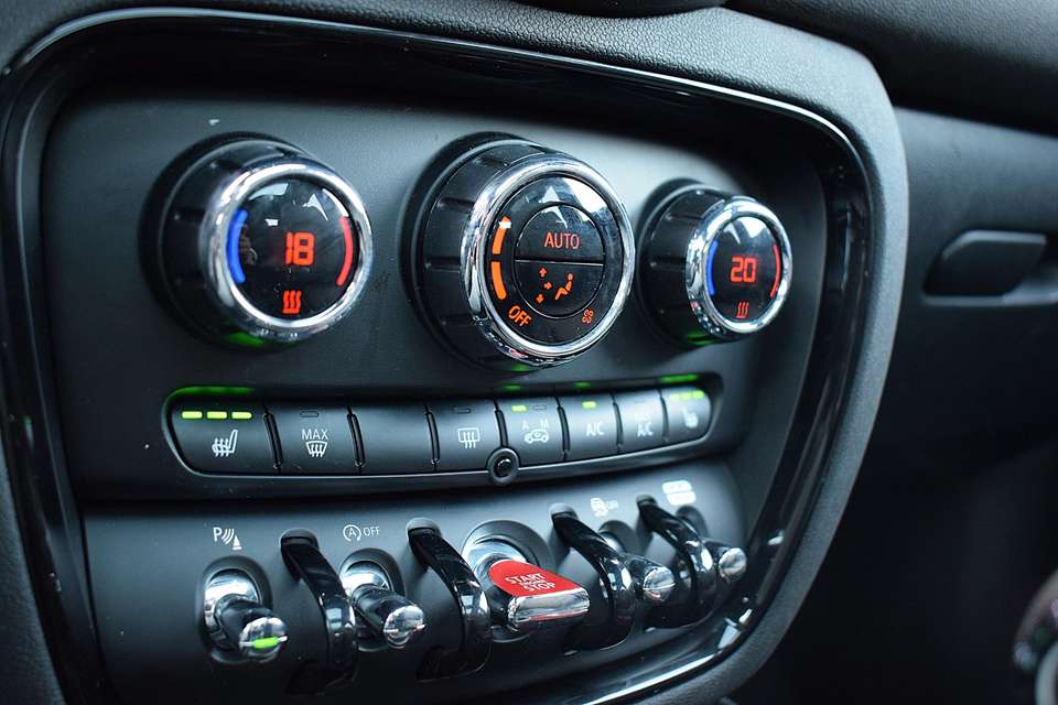 MINI Cooper Clubman - Imagem 15