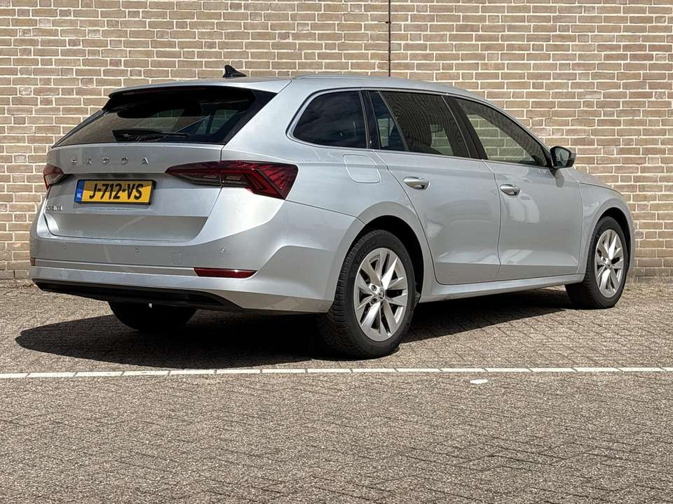 Skoda Octavia - Imagem 2
