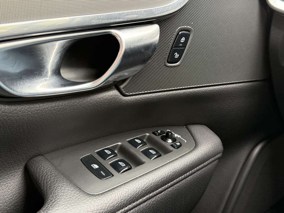 Car picture 19