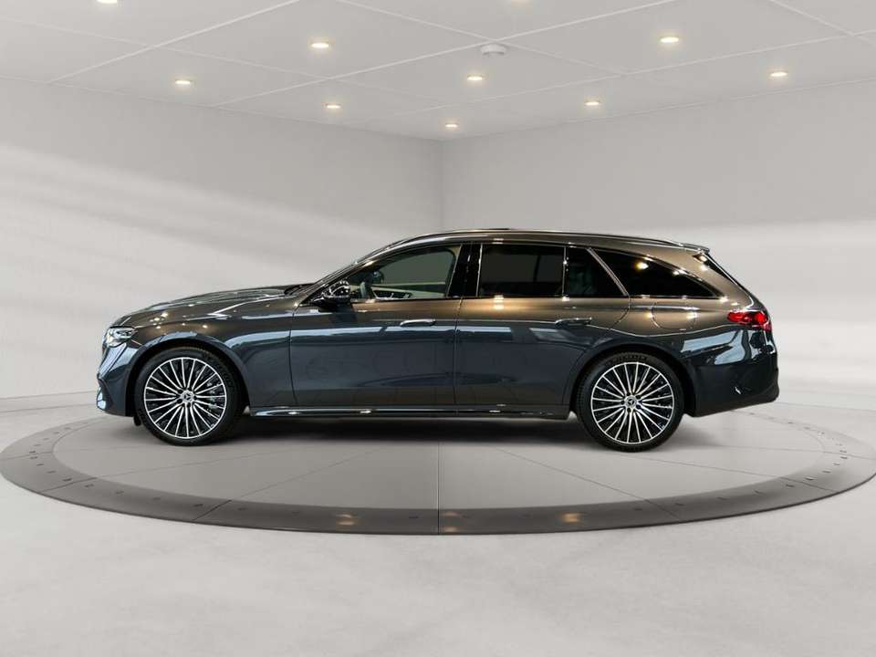 Mercedes-Benz E 300 - Imagem 4