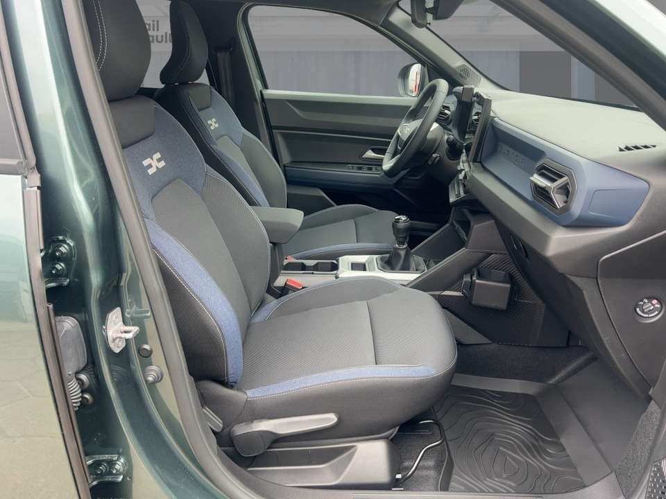 Car picture 9