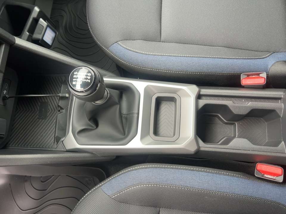 Car picture 16