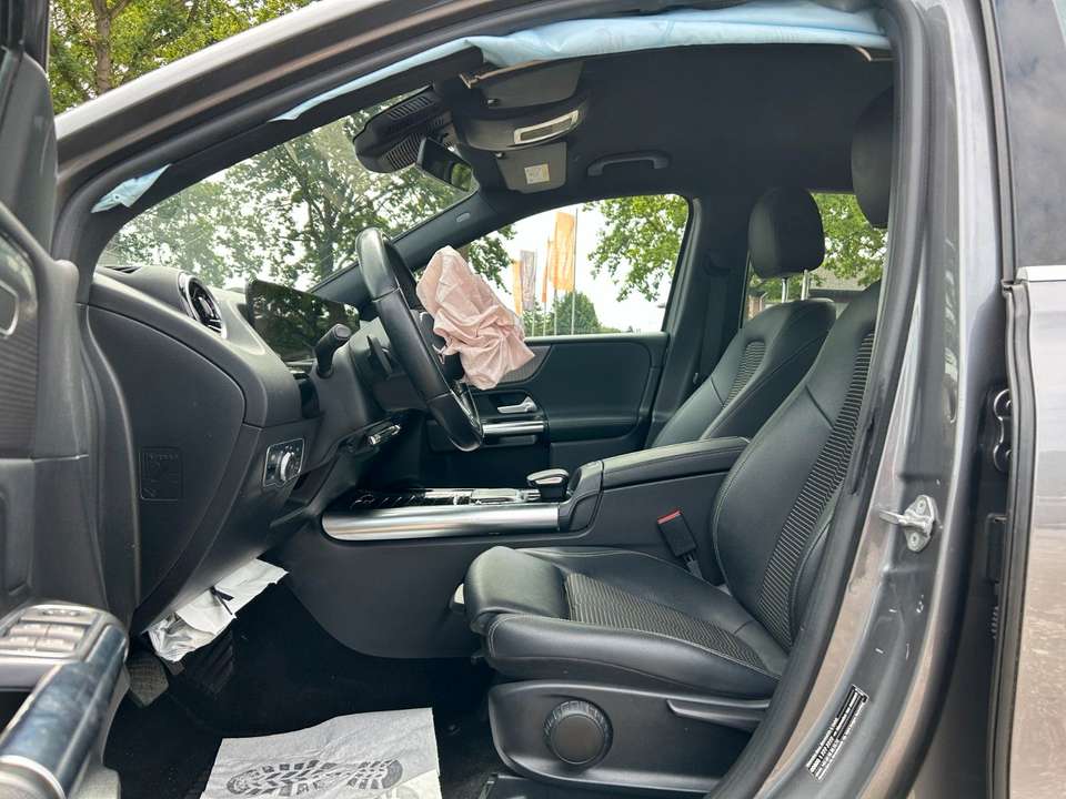Car picture 9