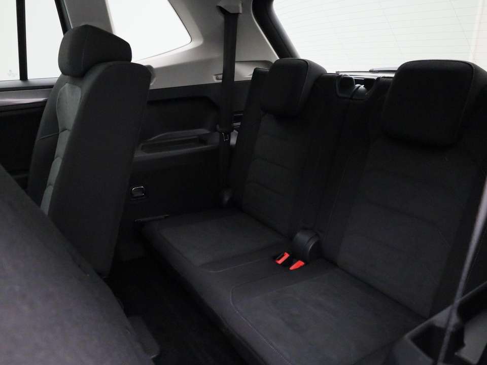 Volkswagen Tiguan Allspace - Imagem 13