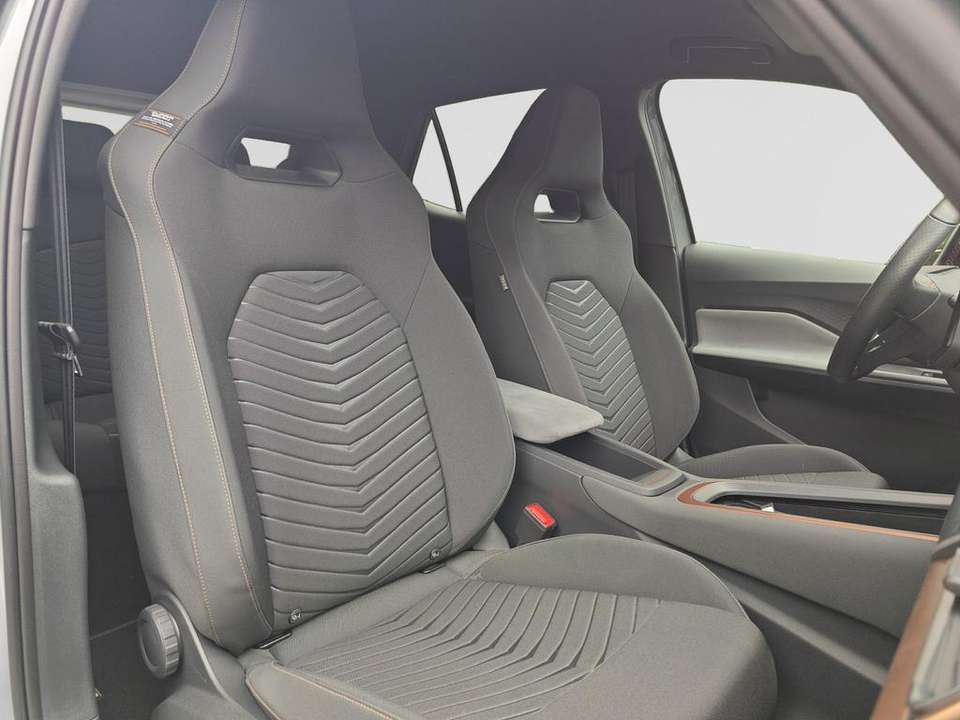 Car picture 9
