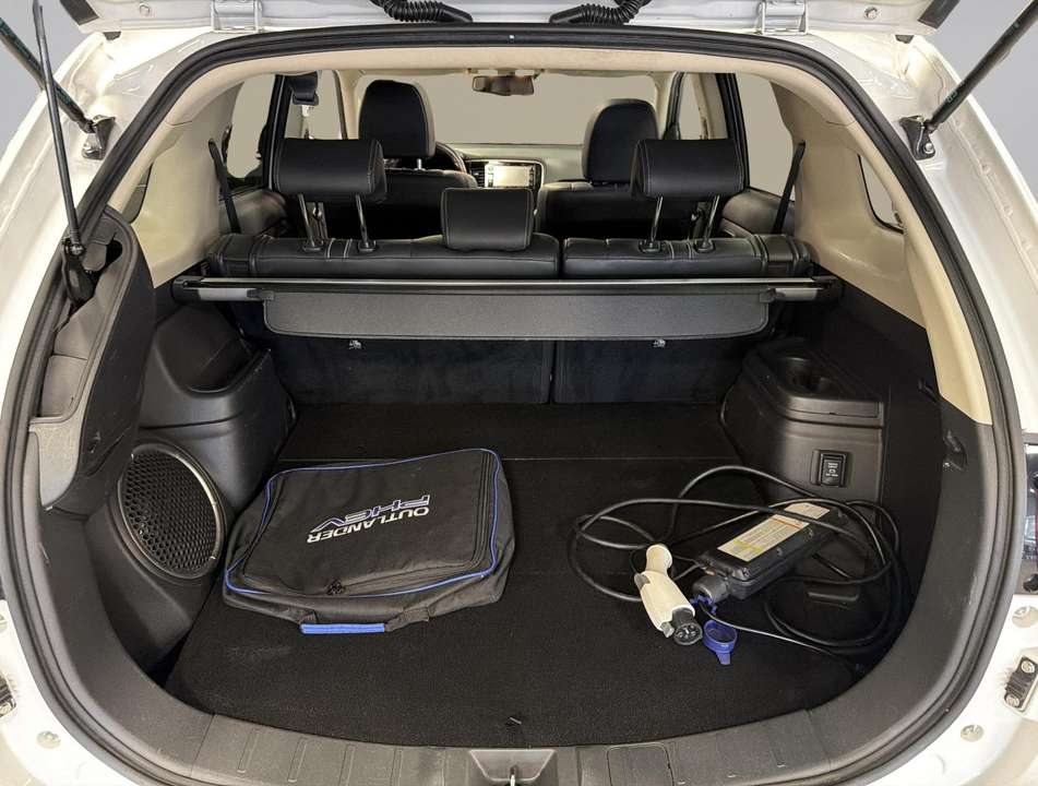 Mitsubishi Outlander - Imagem 11