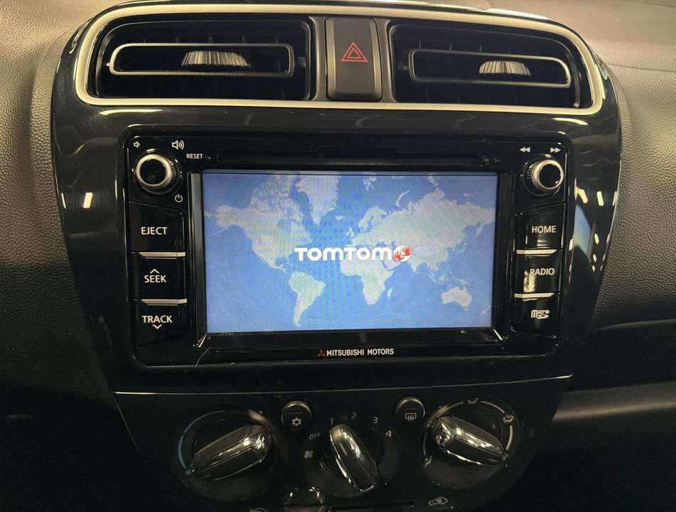 Mitsubishi Space Star - Imagem 14