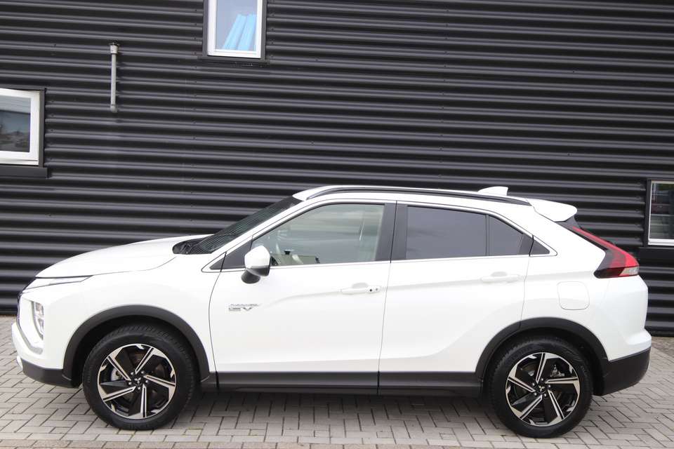 Mitsubishi Eclipse Cross - Imagem 15