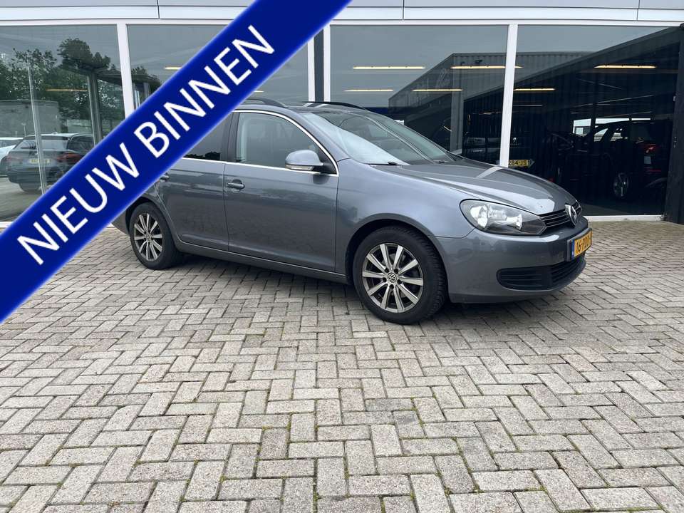 Volkswagen Golf Variant - Imagem 1