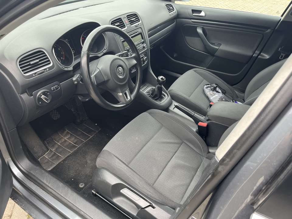 Volkswagen Golf Variant - Imagem 2