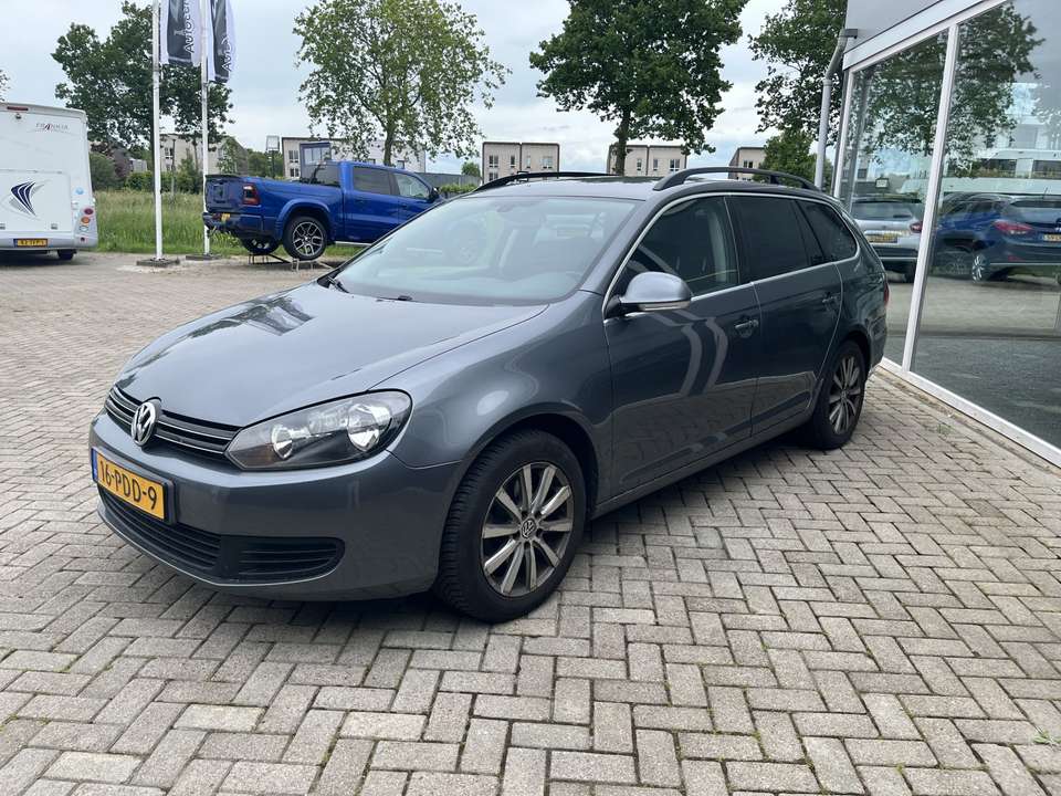Volkswagen Golf Variant - Imagem 7