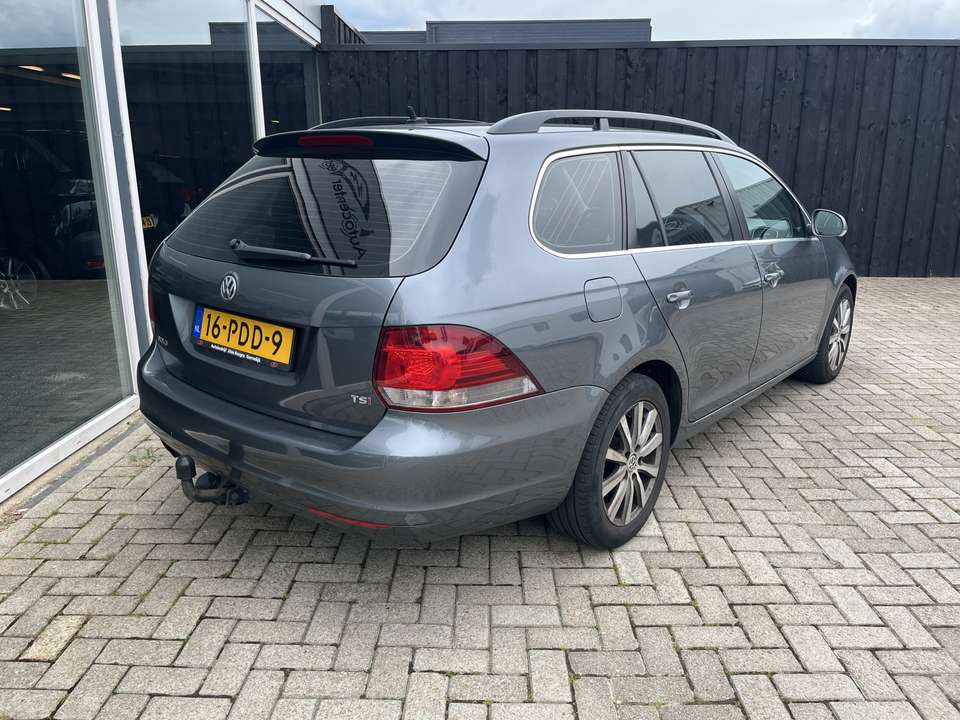 Volkswagen Golf Variant - Imagem 10
