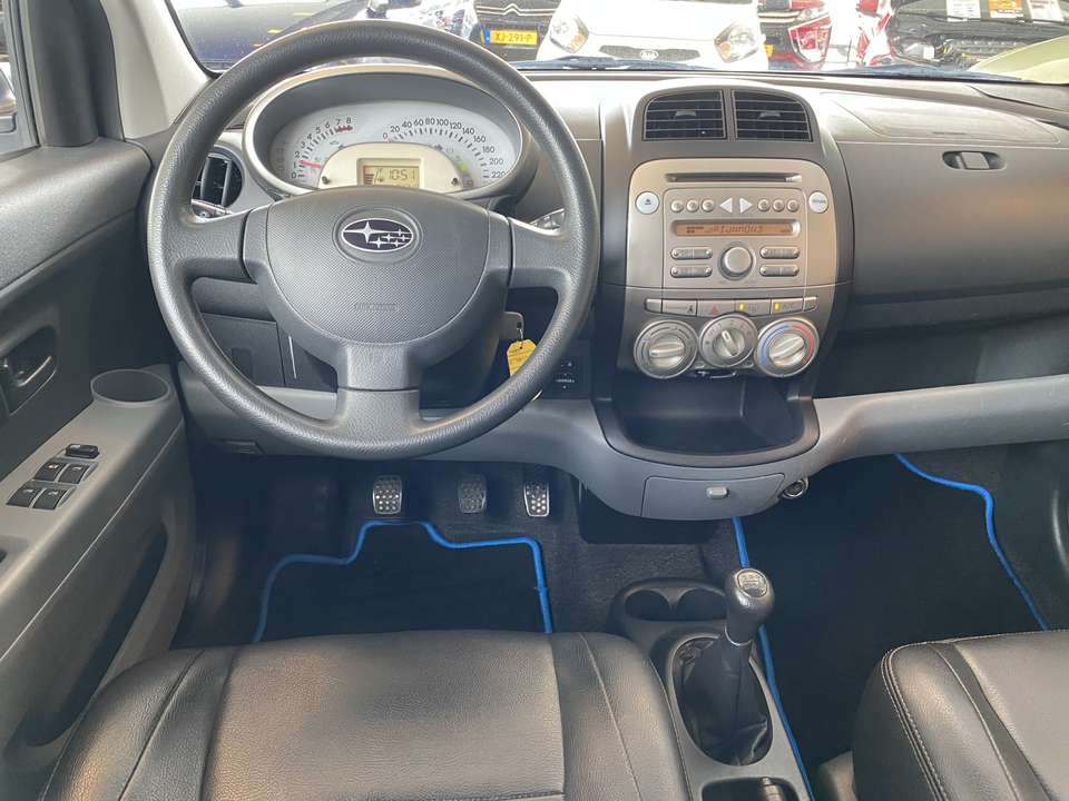 Subaru Justy - Imagem 13