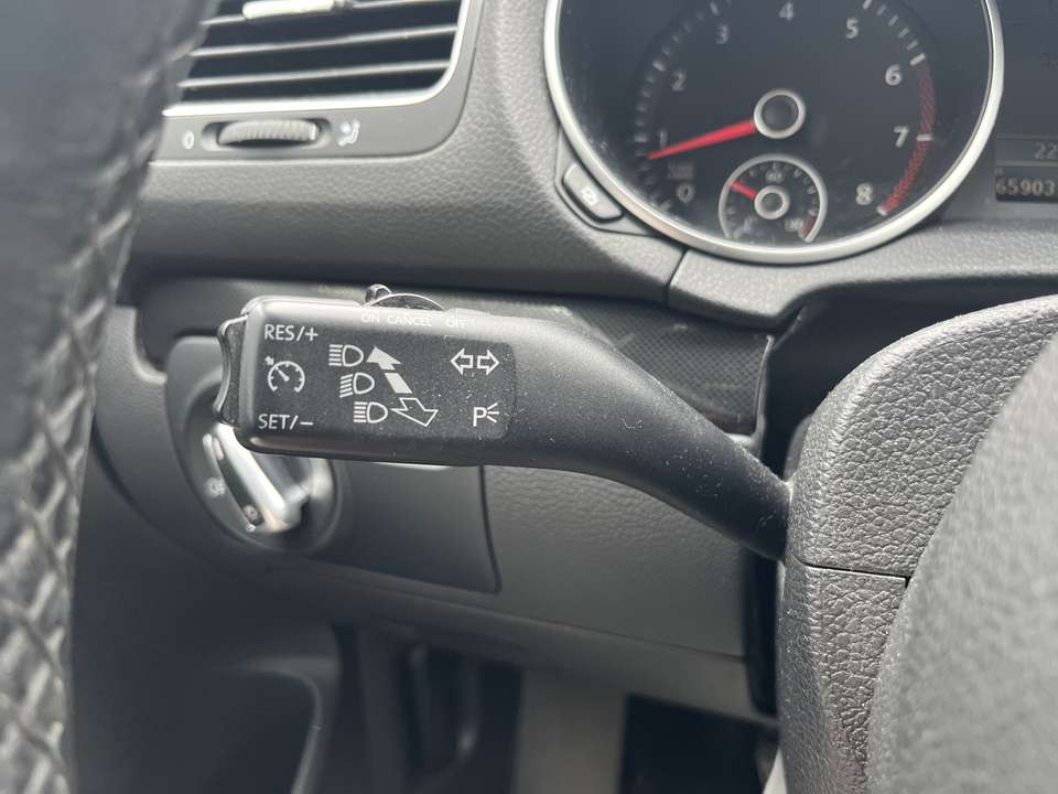 Volkswagen Golf Variant - Imagem 12
