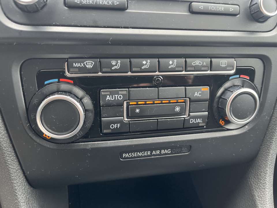 Volkswagen Golf Variant - Imagem 14