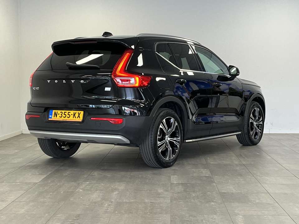 Volvo XC40 - Imagem 2