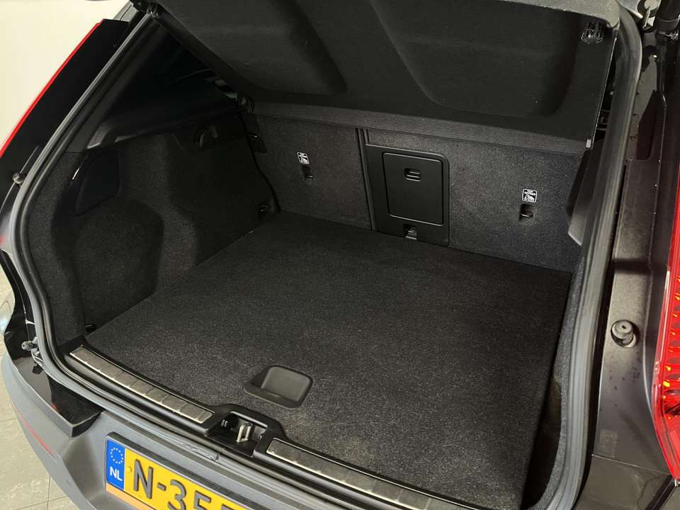 Volvo XC40 - Imagem 9