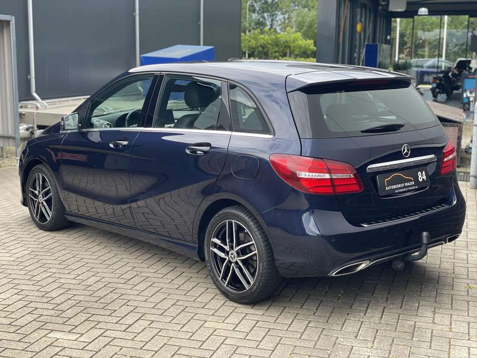 Mercedes-Benz B 180 - Imagem 3