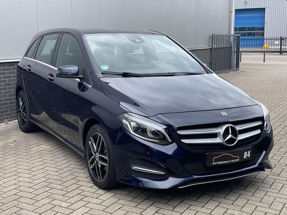 Mercedes-Benz B 180 - Imagem 4