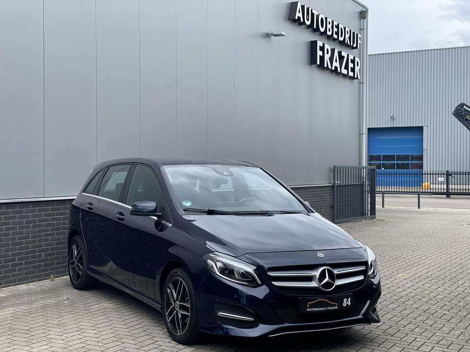 Mercedes-Benz B 180 - Imagem 5