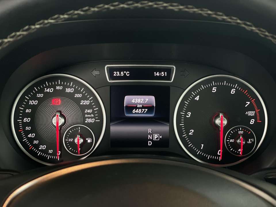 Mercedes-Benz B 180 - Imagem 15