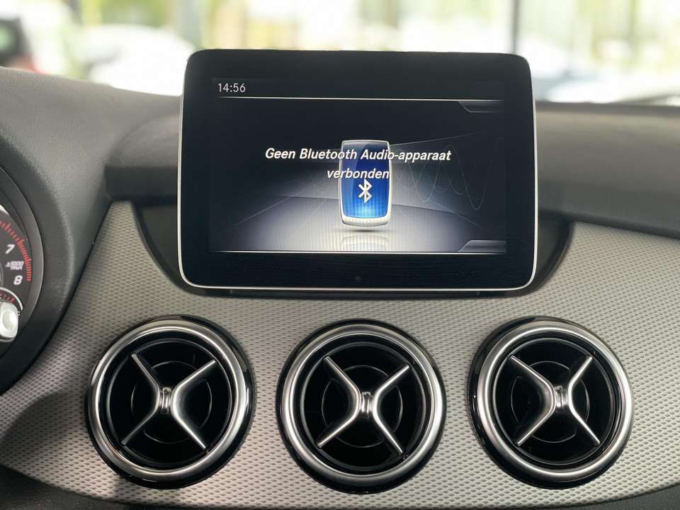 Mercedes-Benz B 180 - Imagem 19