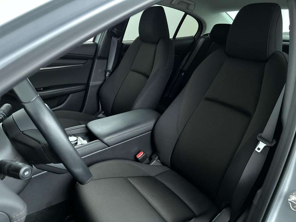 Mazda 3 - Imagem 11