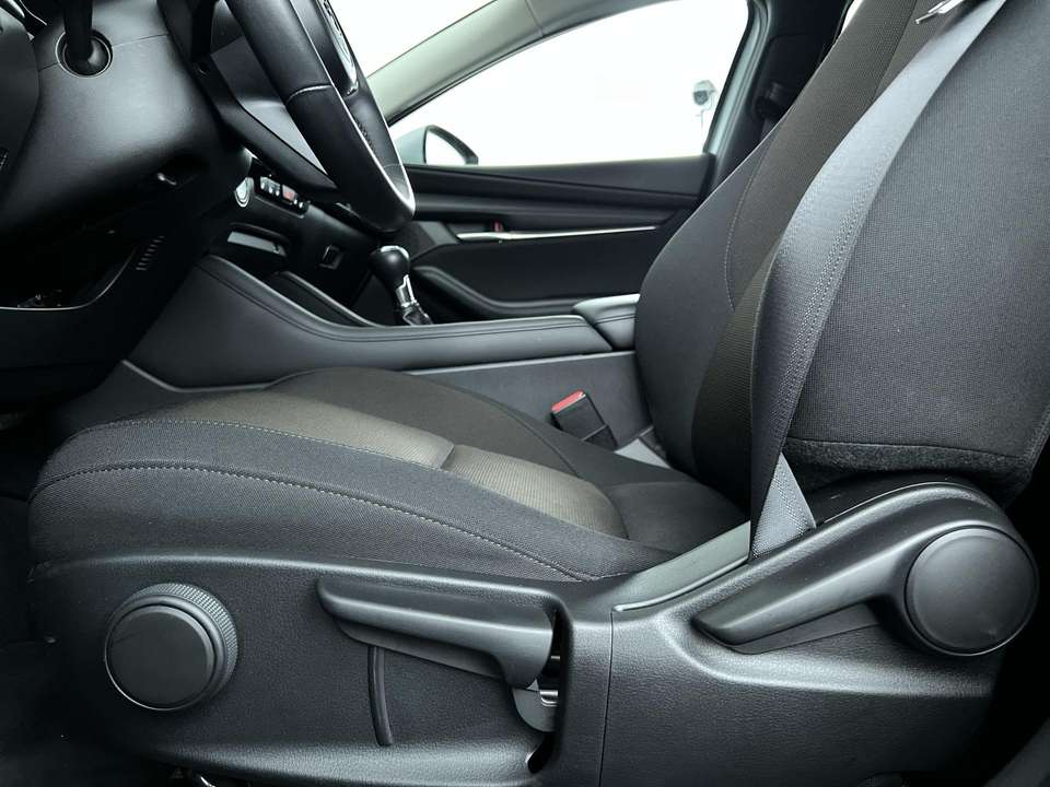Mazda 3 - Imagem 13