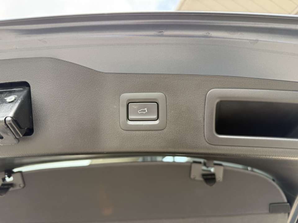Car picture 9