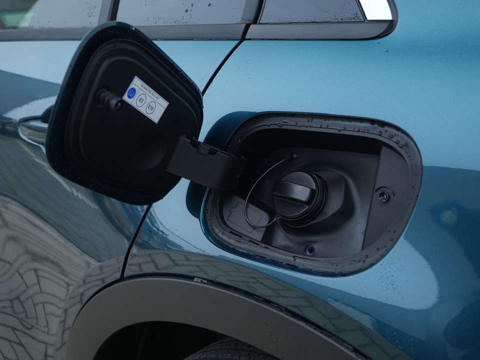 Car picture 11