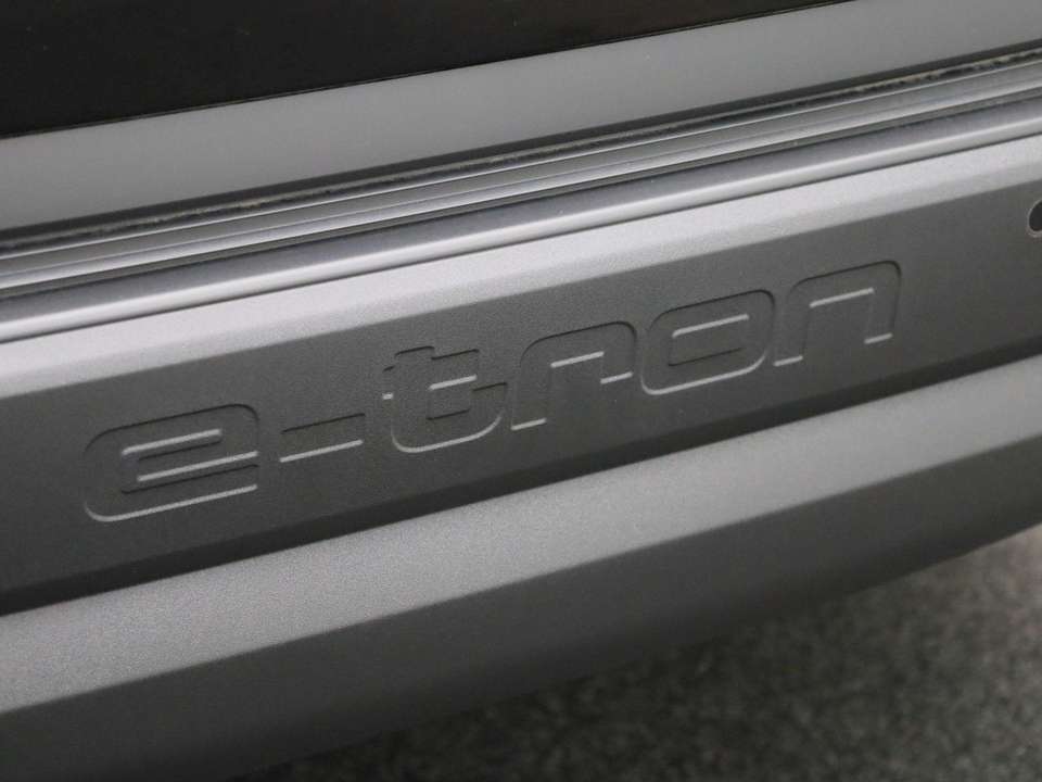 Car picture 15